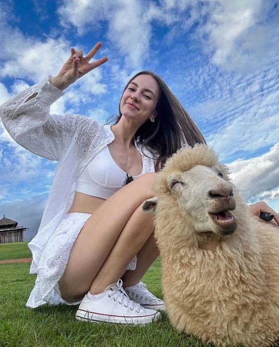 Источник: solazolareal / Instagram (экстремистская организация, деятельность запрещена на территории РФ)