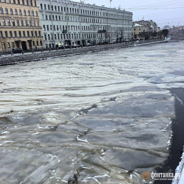 Источник: Любовь Хмелевская/(От) Личный Петербург