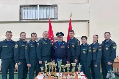 Огнеборцы специального отдела МЧС выиграли «Гонку героев»