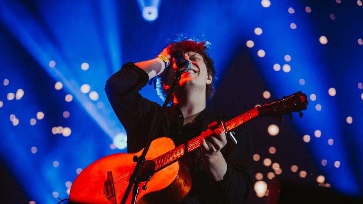 Гениальный трек или бессмысленный набор слов? Новая песня «Сидр» группы «Бонд с кнопкой» | Источник: Официальное сообщество группы в ВК