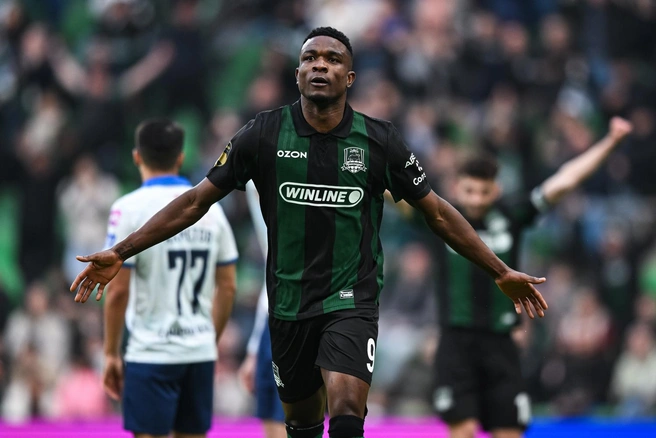 Джон Кордоба неоднократно признавался лучшим бомбардиром | Источник: fckrasnodar.ru