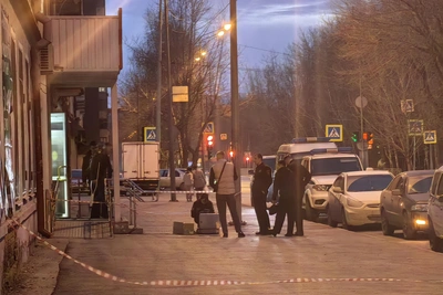 Пожар у тюменского военкомата: очевидцы сообщают о поджоге