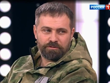«Я узнала его лишь по глазам»: жена военного Новосельцева выходила мужа ради четверых общих детей