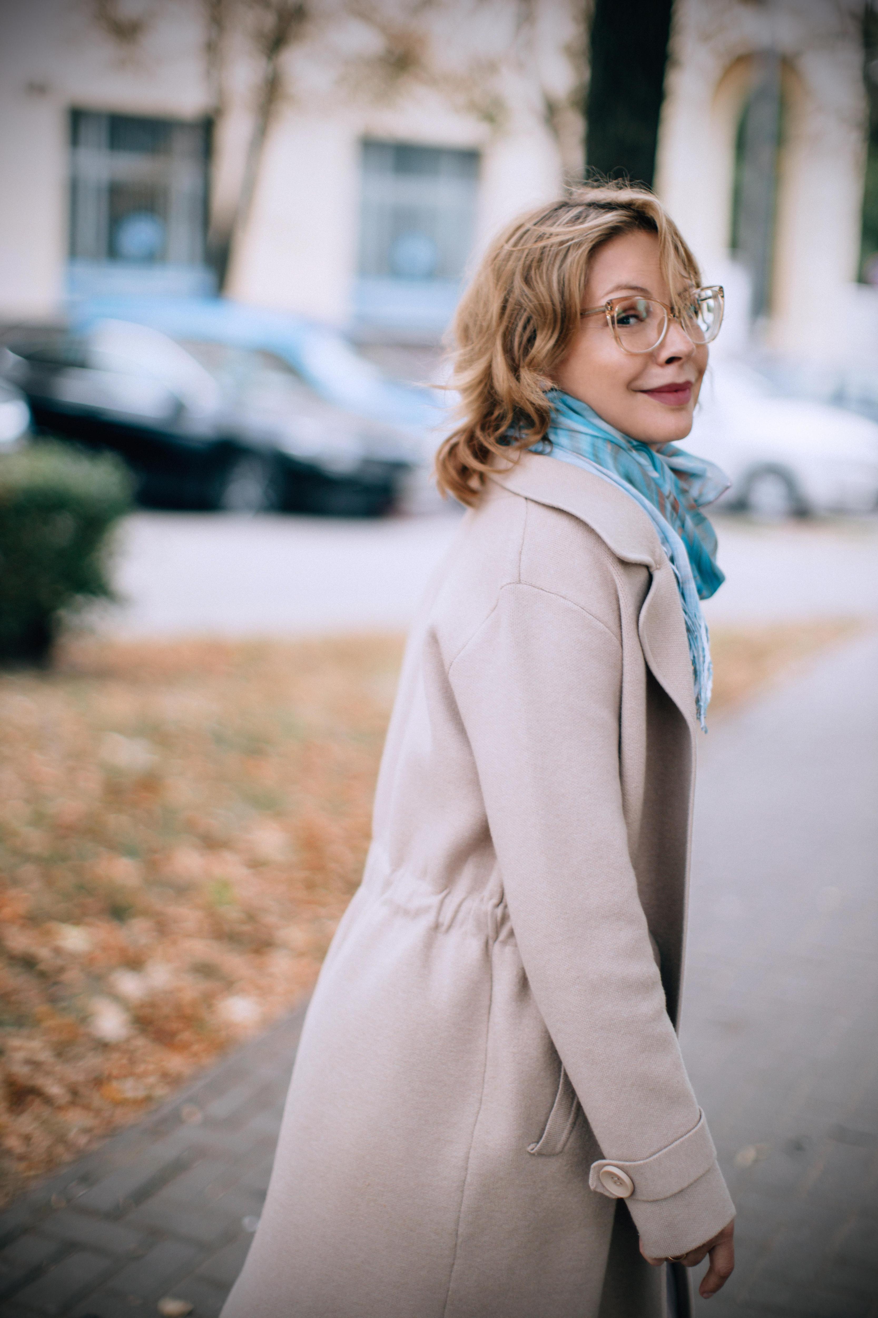 Алена Бабенко о новой роли, русском языке и красных флагах в кино