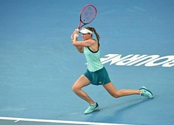 Елена Рыбакина потерпела тяжелое поражение на Australian Open 2024