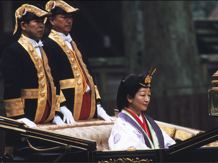 Крах японских императриц: почему женщинам запретили править Страной восходящего солнца