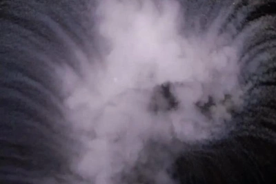 Петербуржец показал парадокс Мпембы на морозе