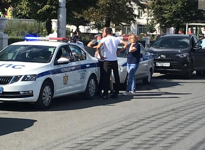 В полиции прокомментировали рейд на площади Ленина | ya62.ru