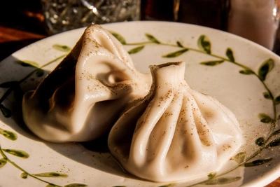 Подборка грузинских заведений Новосибирска: хинкали с бульоном и хачапури