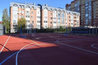 В Кургане открыли стадион вместо новостройки