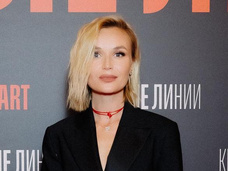 Гагарина не обращает внимания на грустного Исхакова, Тройник без Пересильд: премьера сериала «Красные линии»
