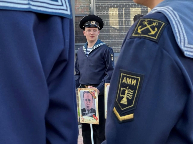 В августе 1942 года в Карском море пароход с четырьмя пушками оказался один на один с современным и вооруженным крейсером «Адмирал Шеер» | Источник: Анна Гнездова