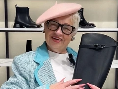 Минута славы Галины Анатольевны: как 68-летняя продавщица обуви стала кумиром зумеров