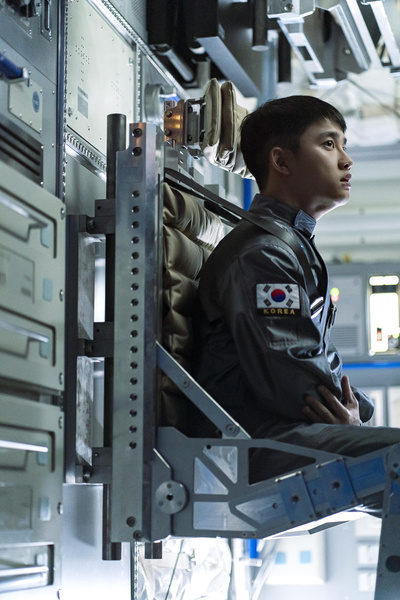 Свет, камера, космос: как снимали фильм «Луна» с D.O. из EXO
