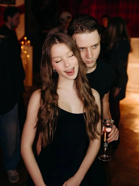 Ваня Дмитриенко и Анна Пересильд | Источник: Соцсети