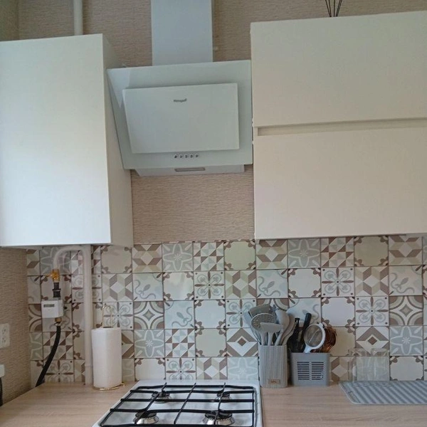 Уютная кухня | Источник: Собственник / cian.ru / omsk.cian.ru/rent/flat/332853473