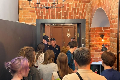 В Петербурге полиция переписала участников встречи с Екатериной Дунцовой