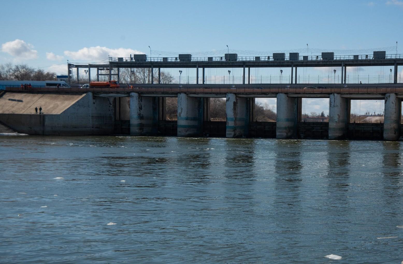 В Кургане уровень воды в Тоболе начал быстро расти 