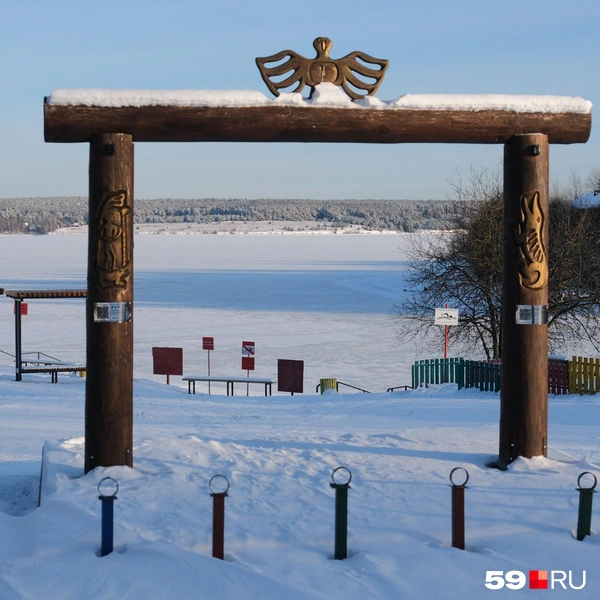 Летом здесь полно отдыхающих | Источник: Тимофей Калмаков / 59.RU