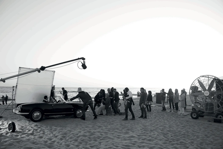 Dolce & Gabbana, The One, Peter Lindbergh, съемочная площадка, Малибу | Источник: По материалам сайта Dolce & Gabbana