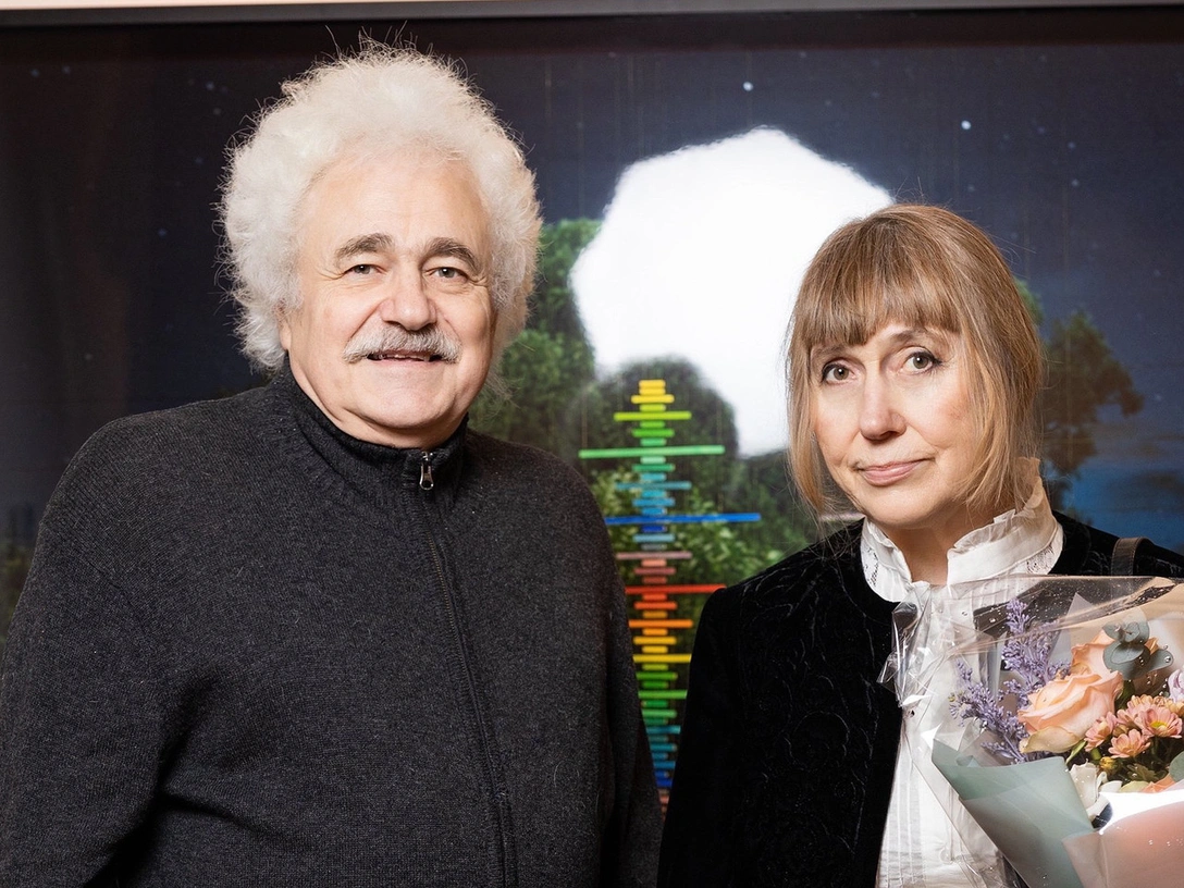 Франсиско Инфанте-Арана работает в дуэте со своей женой и многолетним соавтором Нонной Горюновой еще с 1960-х годов. На фото они в галерее Alina Pinsky Gallery в 2020 году. | mcmaison.ru