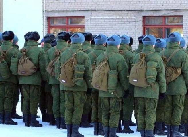 Рязанские полицейские поймали 21-летнего уклониста | ya62.ru