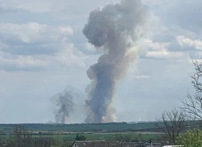 Под Белгородом прогремел взрыв, в небе заметили вертолеты | ya62.ru