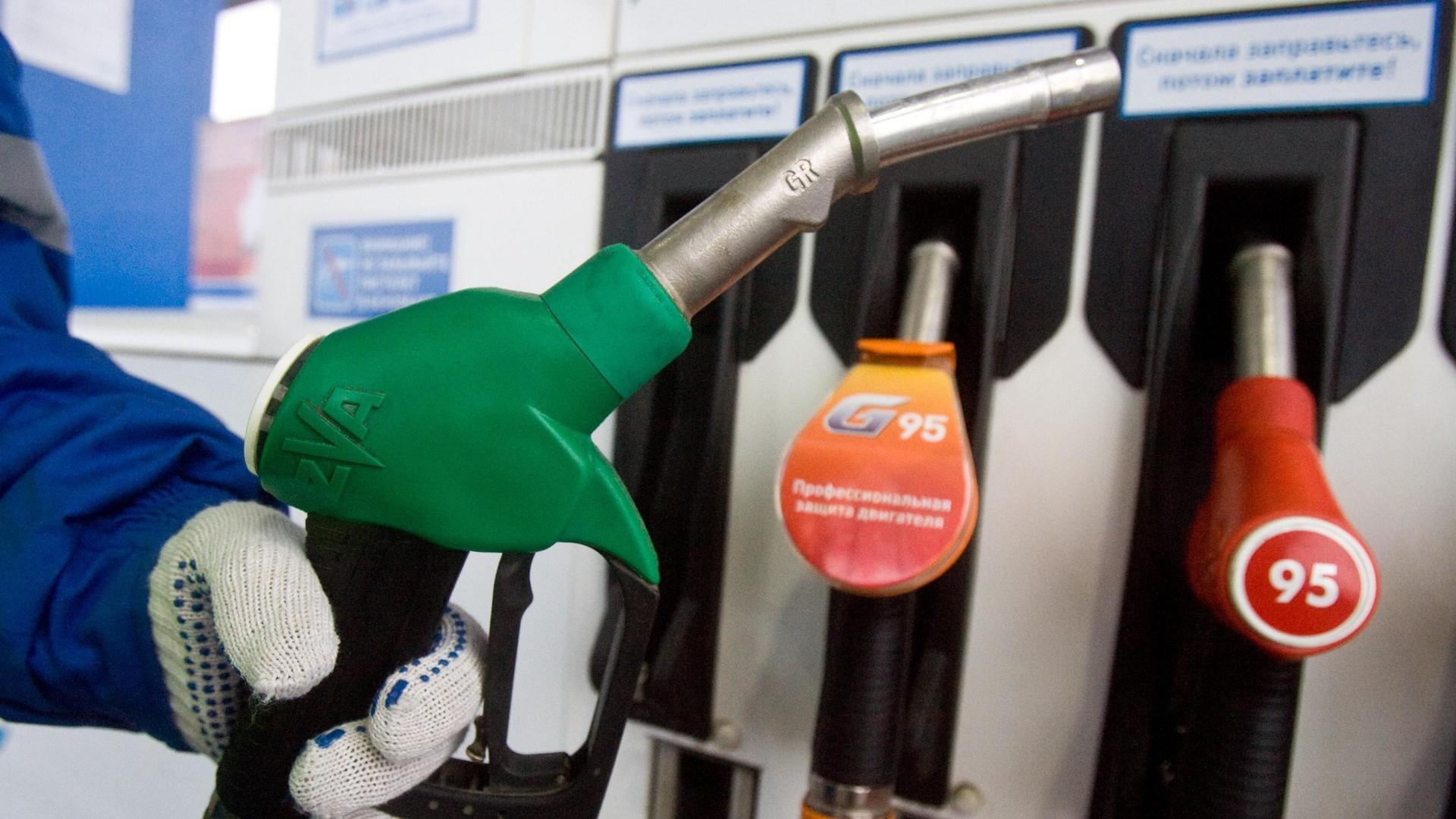 «Хорошо, что живу на границе Башкирии»: водители республики — о ценах на бензин