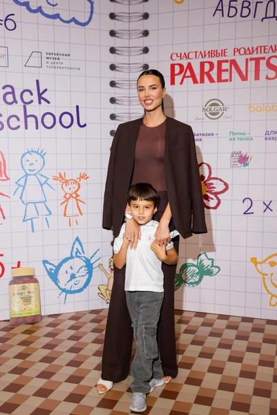 Анастасия Решетова с сыном Ратмиром | Источник: пресс-служба Psychologies.ru