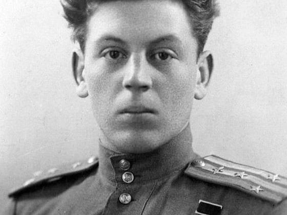 Василий Сталин в звании полковника авиации, 1943 год | Источник: Wikimedia Commons