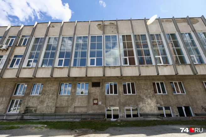 За 54 года здание действительно пообтрепалось  | Источник: Наталья Лапцевич 