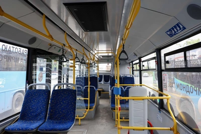 На Радоницу в Омске запустят 24 автобуса: маршруты