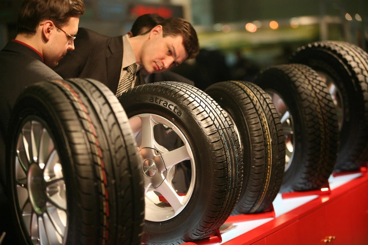 Какие шины тратят или экономят бензин: ответ экспертов | Источник: PhotoXPress.ru