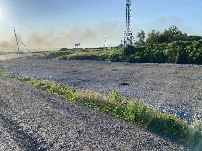 Из-за минирования ВСУ этого участка дороги в Херсонской области погиб водитель КамАЗа | Источник: Владимир Сальдо / max.ru