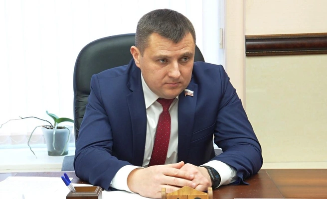 В суде утверждалось, что Александр Чуфинев заплатил 2 млн рублей | Источник: Воронежская городская дума / Gorduma-voronezh.ru