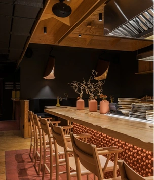 Японский бар Hachiko Bar & Kitchen в Москве