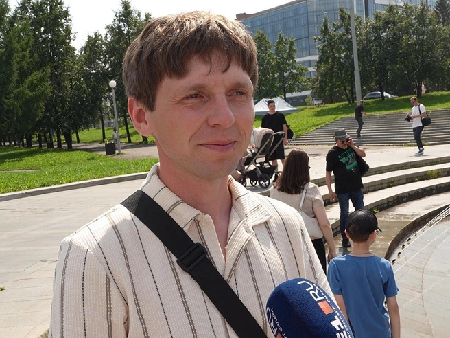 Даниил оказался ещё одним поклонником грузинской кухни и похвалил «Хочу Пури» | Источник: Кирилл Кушнов / Е1.RU