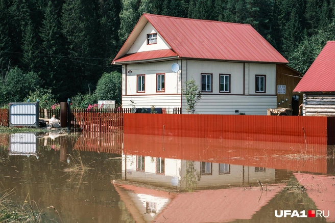 Дом стоит высоко | Источник: Булат Салихов / UFA1.RU