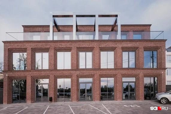 Так здание выглядит с улицы | Источник: 93.RU