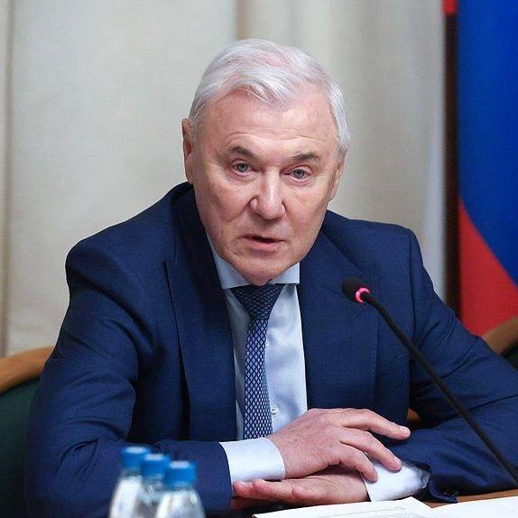 <p>Анатолий Аксаков</p>