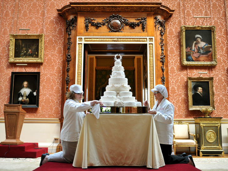 Зачем Кейт и Уильям хранили свой свадебный торт семь лет (и для чего он им пригодился)