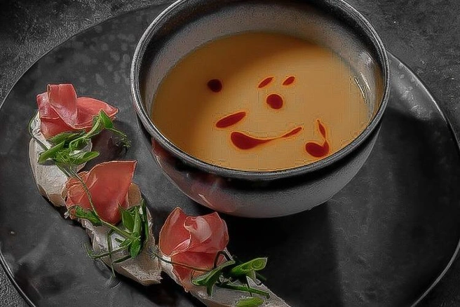 В меню будет акцент на паназиатскую кухню | Источник: BRASS BAR