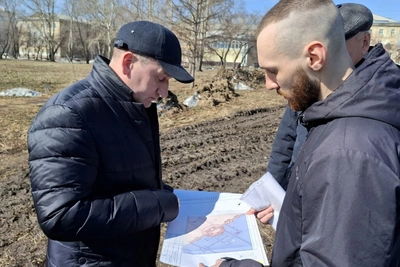 Сквер памяти героев СВО начали создавать в Комсомольске-на-Амуре
