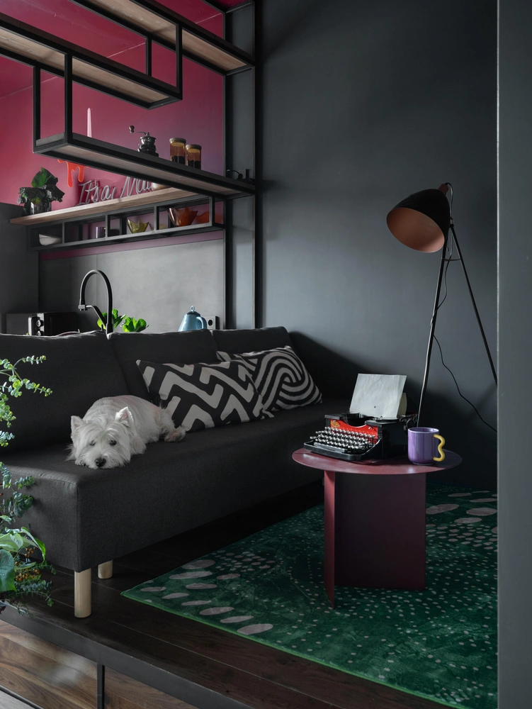 Диван, столик, ковер, Divan.ru. | Источник: Маргарита Низамова