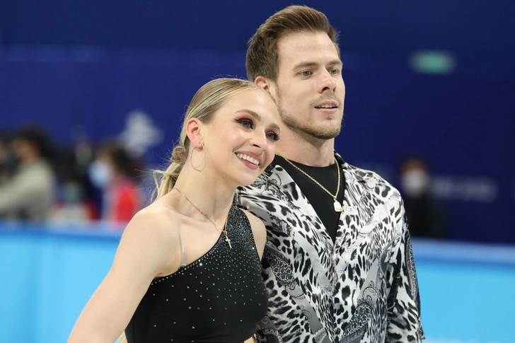 Виктория Синицина и Никита Кацалапов | www.starhit.ru