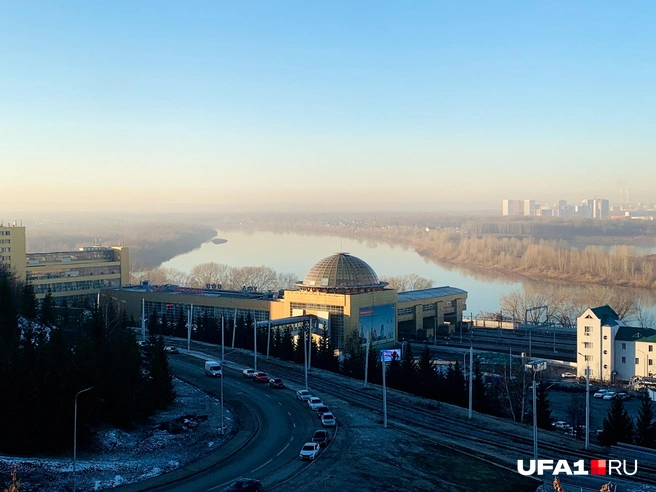 «Чёрное небо» над Уфой в ноябре 2024 года | Источник: Андрей Бирюков / UFA1.RU