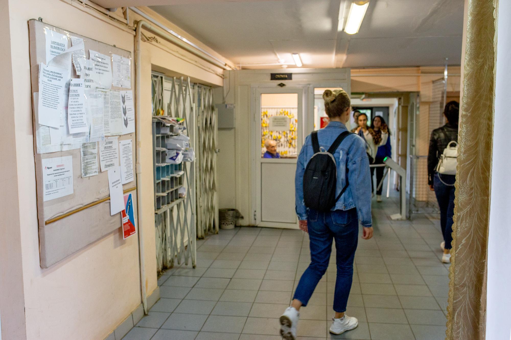 Платить за учебу придется еще шесть лет: новости 23 августа