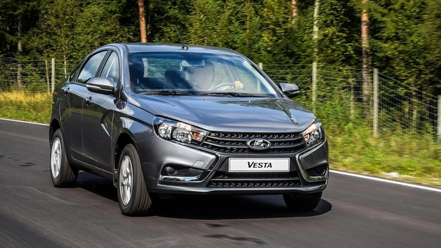 «АвтоВАЗ» возобновил выпуск Lada Vesta, оснащенных ESC