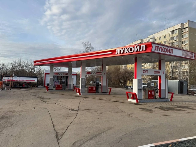 Новая АЗС по адресу Тухачевского, 28А, уже начала работу | Источник: Лукойл