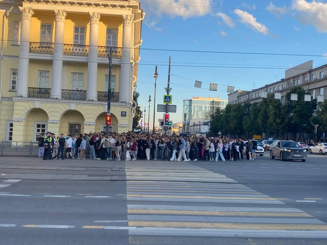 В центре города не протолкнуться | Источник: Ирина Порозова / E1.RU